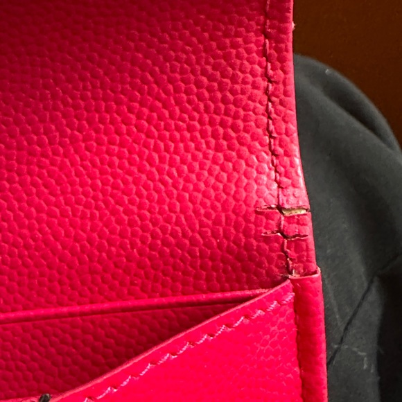 SAINT LAURENT PINK GRAIN DE POUDRE MATELASSE CHEVRON MONOGRAM FLAP WALLET - Picture 15 of 16